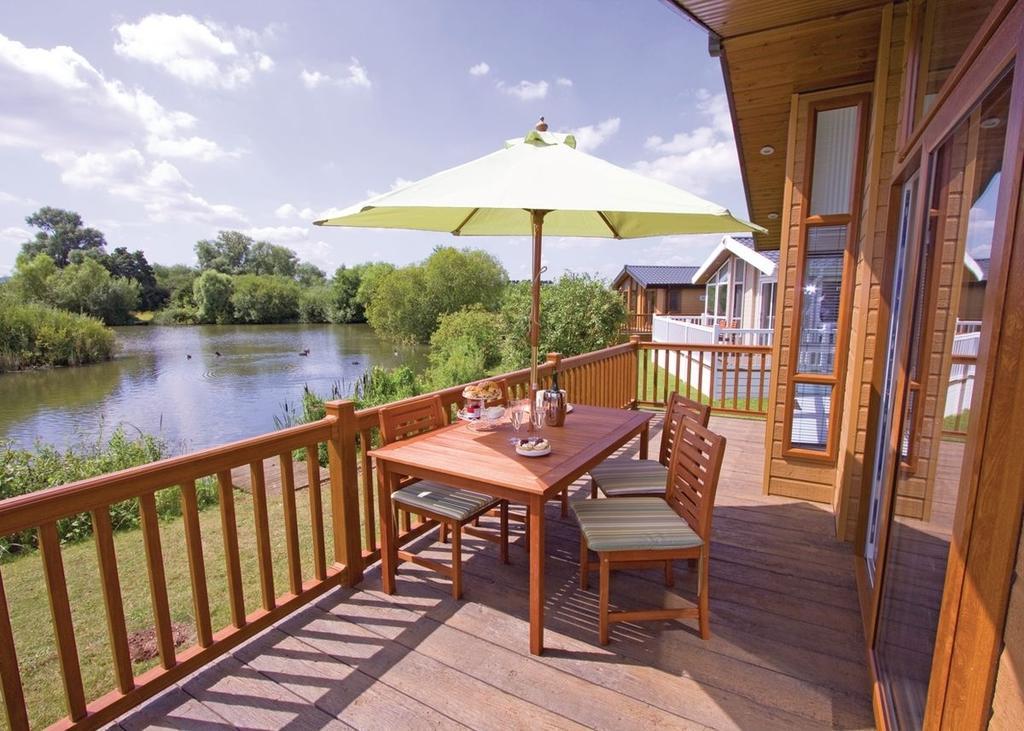 The Springs Lakeside Holiday Park Fladbury Quarto foto