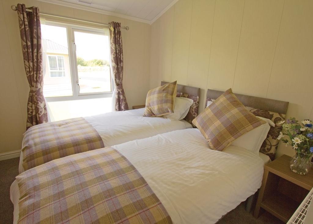 The Springs Lakeside Holiday Park Fladbury Quarto foto